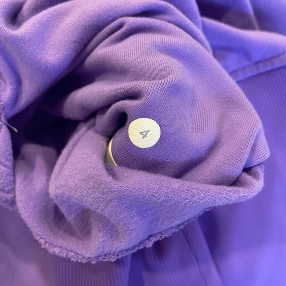 LULULEMON Purple Full Zip Long Sleeve Lightweight Jacket Top Sz 4 - Picture 7 of 8